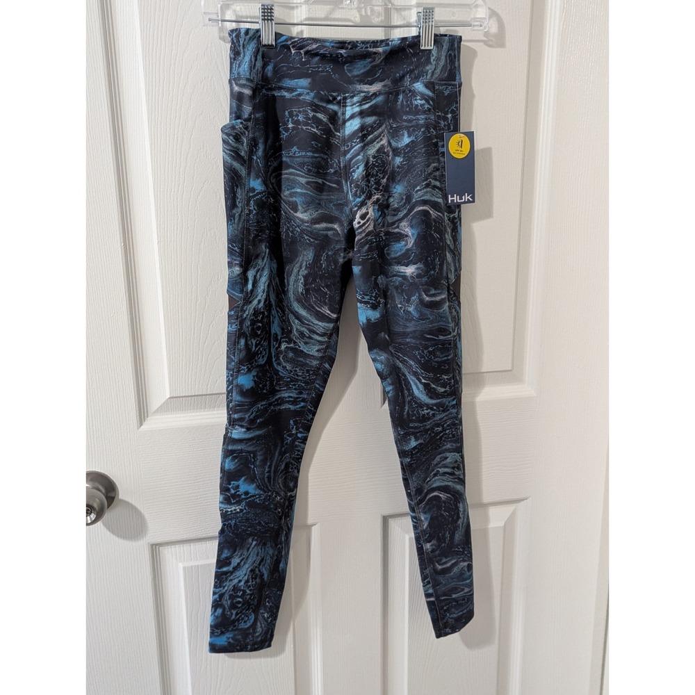 NEW! Huk Reel On Stone Shore Volcanic Ash Leggings Women's Size Small NWT